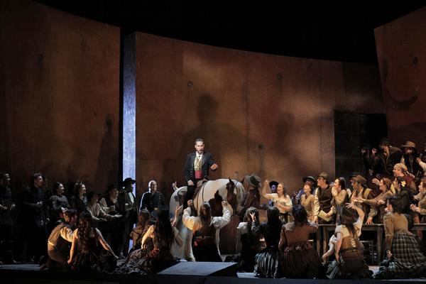 Photo Flash: First Look at San Francisco Opera's CARMEN Image