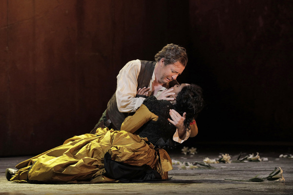 Photo Flash: First Look at San Francisco Opera's CARMEN Image