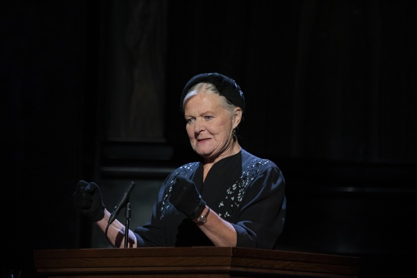 Photo Flash: First Look at the New Cast of WITNESS FOR THE PROSECUTION Image