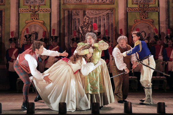 Photo Flash: First Look At THE BARBER OF SEVILLE At Portland Opera Image