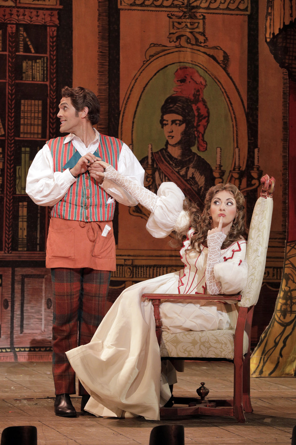 Photo Flash: First Look At THE BARBER OF SEVILLE At Portland Opera Image