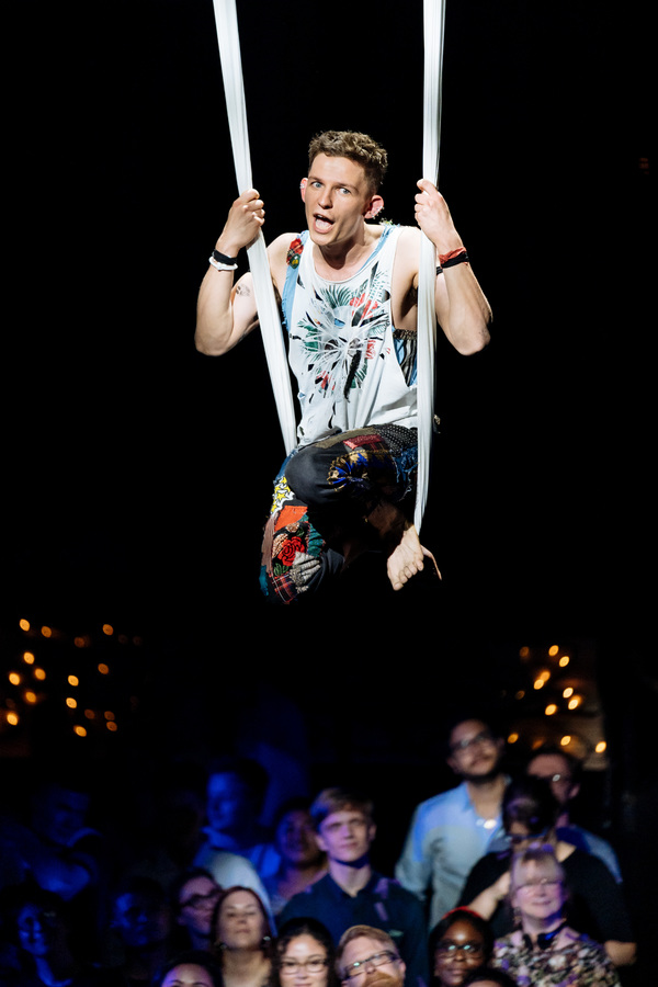 Photo Flash: First Look at Bridge Theatre's A MIDSUMMER NIGHT'S DREAM Image