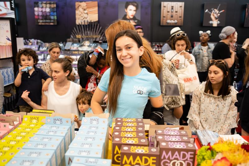 Photo Coverage: THE MOMS at Sephora with Evangeline Lily and Made Good Foods 