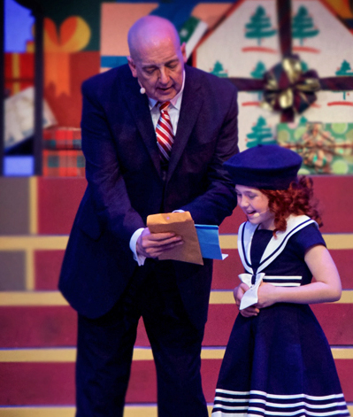 Review: ANNIE at Theatre In The Park Image