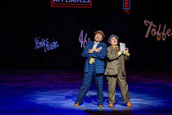 Photo Flash: First Look at Ben Davis, Kendra Kassebaum, and the Cast of the Muny's GUYS AND DOLLS 