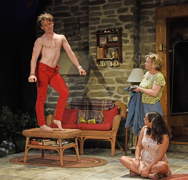 Photo Flash: First Look at VANYA AND SONIA AND MASHA AND SPIKE at the Ustinov Studio Image
