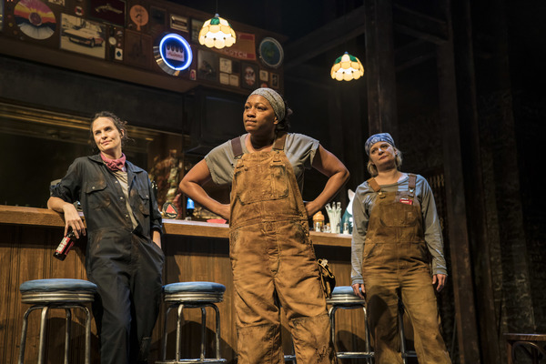 Photo Flash: First Look at SWEAT at the Gielgud Theatre Image
