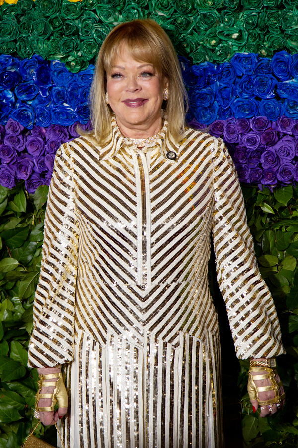 Photo Coverage: Stars Shine on the Red Carpet at the 2019 Tony Awards Image