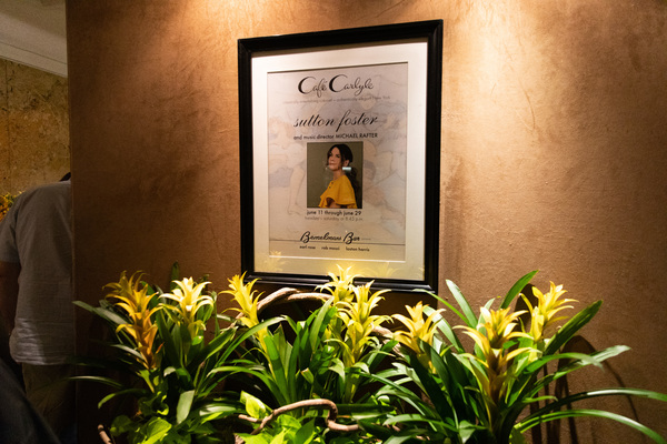 Photo Flash: Sutton Foster Kicks Off Residency at Cafe Carlyle Image