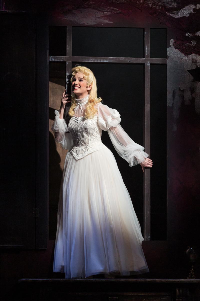 Review:  Anthony Warlow Is Deliciously Dark In SWEENEY TODD THE DEMON BARBER OF FLEET STREET. Image