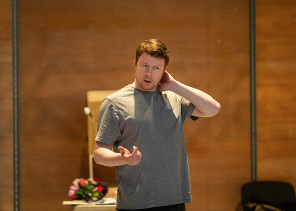 Photo Flash: Inside Rehearsal For NOISES OFF at Lyric Hammersmith Image
