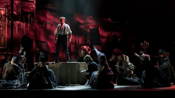 Photo Flash: SWEENEY TODD at Darling Harbour Theatre Image
