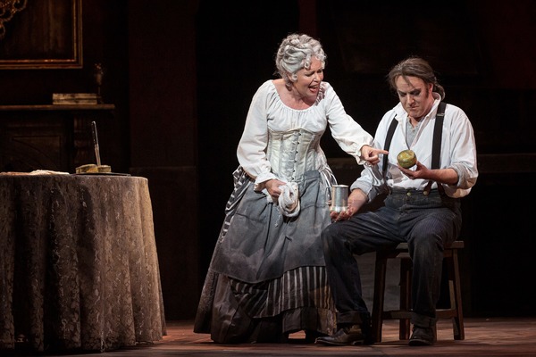 Photo Flash: SWEENEY TODD at Darling Harbour Theatre Image