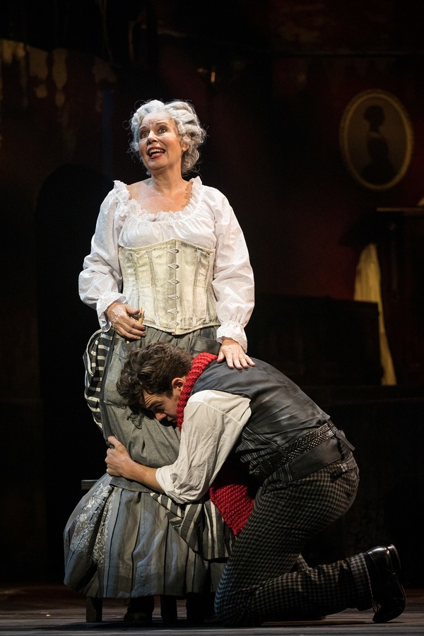 Photo Flash: SWEENEY TODD at Darling Harbour Theatre Image
