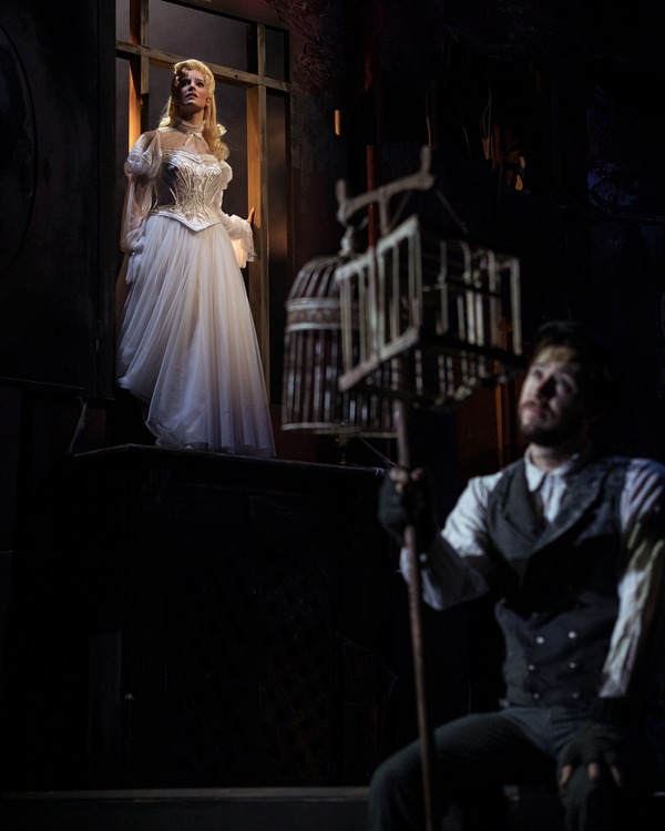 Photo Flash: SWEENEY TODD at Darling Harbour Theatre Image