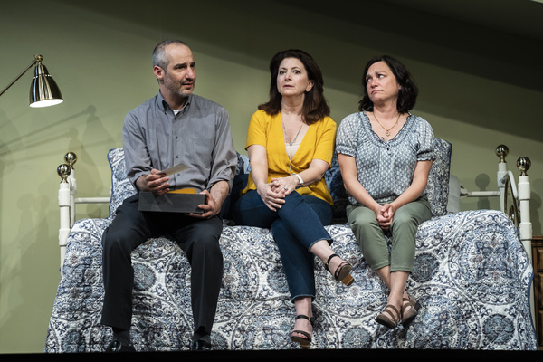 Photo Flash: First Look At IF I FORGET At Victory Gardens 