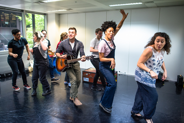 Photo Flash: In Rehearsal with A MIDSUMMER NIGHT'S DREAM 