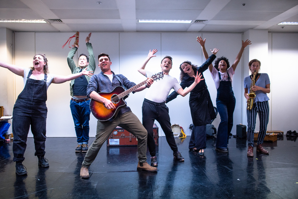 Photo Flash: In Rehearsal with A MIDSUMMER NIGHT'S DREAM Image