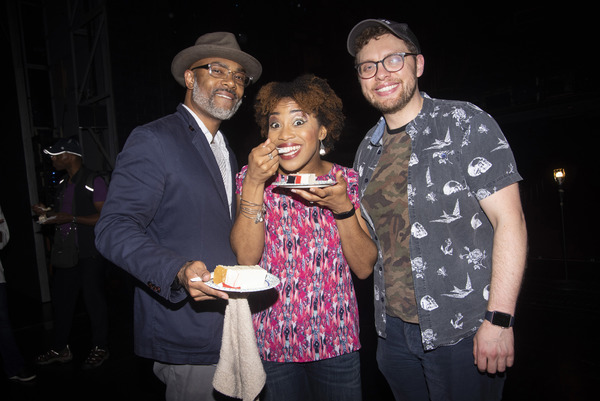 Photo Flash: AIN'T TOO PROUD Celebrates 100th Broadway Performance! Image