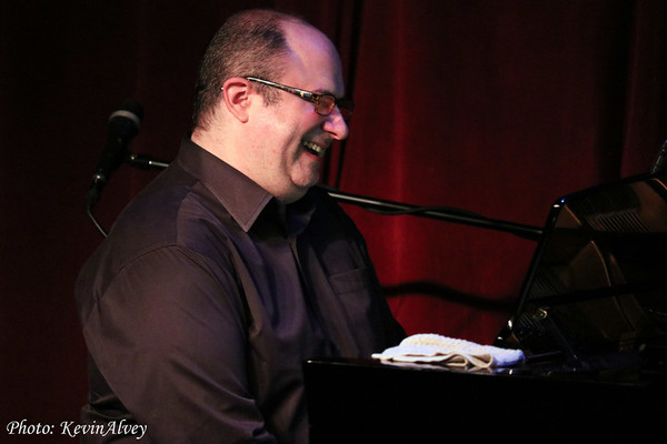 Photo Flash: Jenn Colella, Jarrod Spector and More Join Amanda Green At Birdland Image