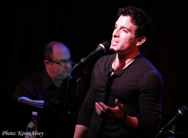 Photo Flash: Jenn Colella, Jarrod Spector and More Join Amanda Green At Birdland Image