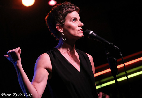 Photo Flash: Jenn Colella, Jarrod Spector and More Join Amanda Green At Birdland Image