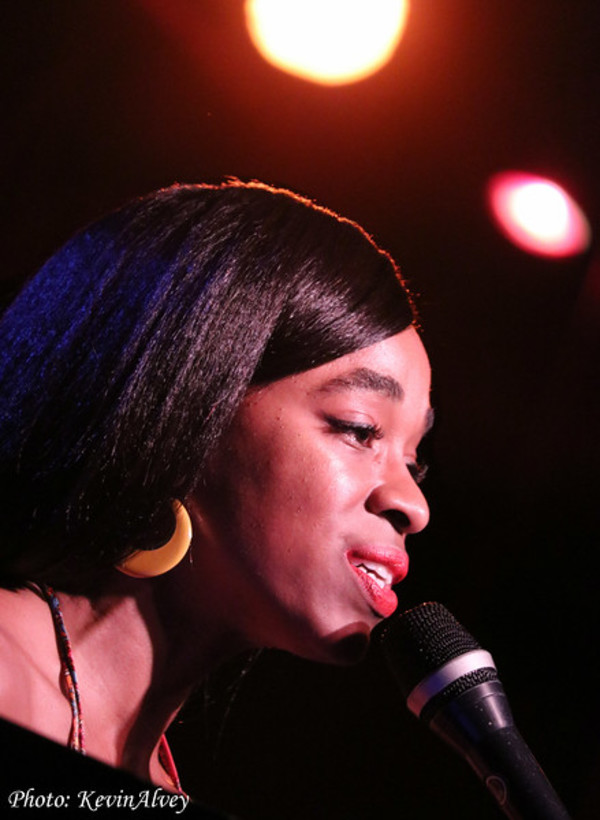 Photo Flash: Jenn Colella, Jarrod Spector and More Join Amanda Green At Birdland Image