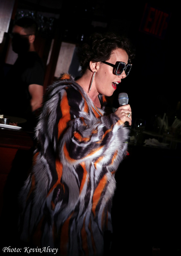 Photo Coverage: Amanda Bruton Brings STILL UNCASTABLE to Laurie Beechman Theater Image