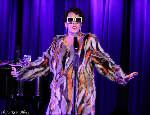 Photo Coverage: Amanda Bruton Brings STILL UNCASTABLE to Laurie Beechman Theater Image