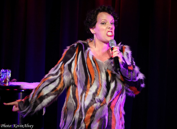 Photo Coverage: Amanda Bruton Brings STILL UNCASTABLE to Laurie Beechman Theater Image