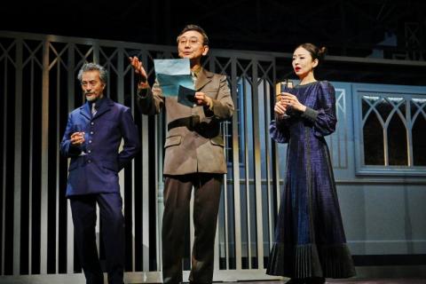 BWW Review & Interview: HAMLET speaks in Japanese at Theatre Cocoon 
