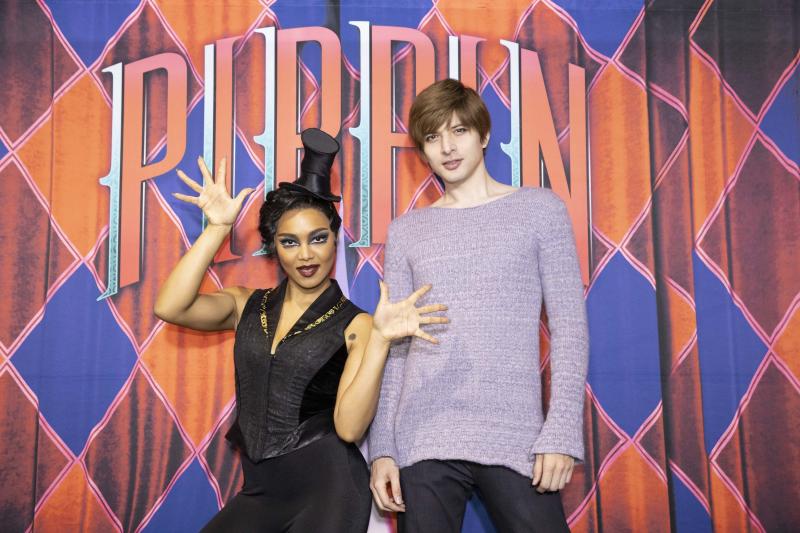 BWW Previews: PIPPIN Finds His 'Corner of the Sky' at Tokyu Theatre Orb in JAPAN Image