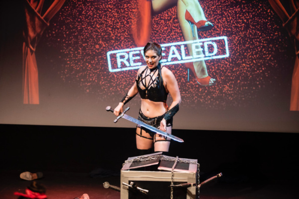 Photo Flash: VIXEN DEVILLE REVEALED Returns To Los Angeles!  Image