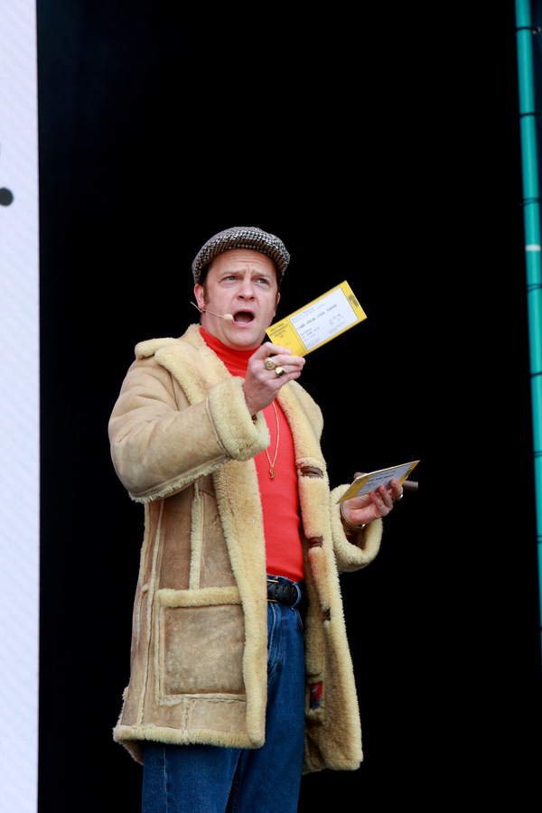 Photo Flash: COME FROM AWAY, TINA, JAMIE, and More Perform at West End Live Image