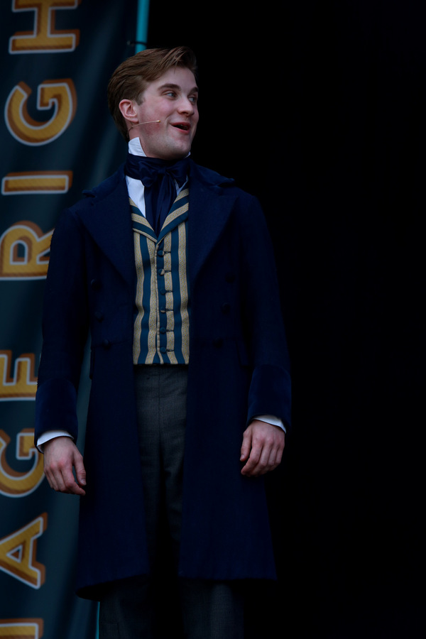 Photo Flash: COME FROM AWAY, TINA, JAMIE, and More Perform at West End Live Image