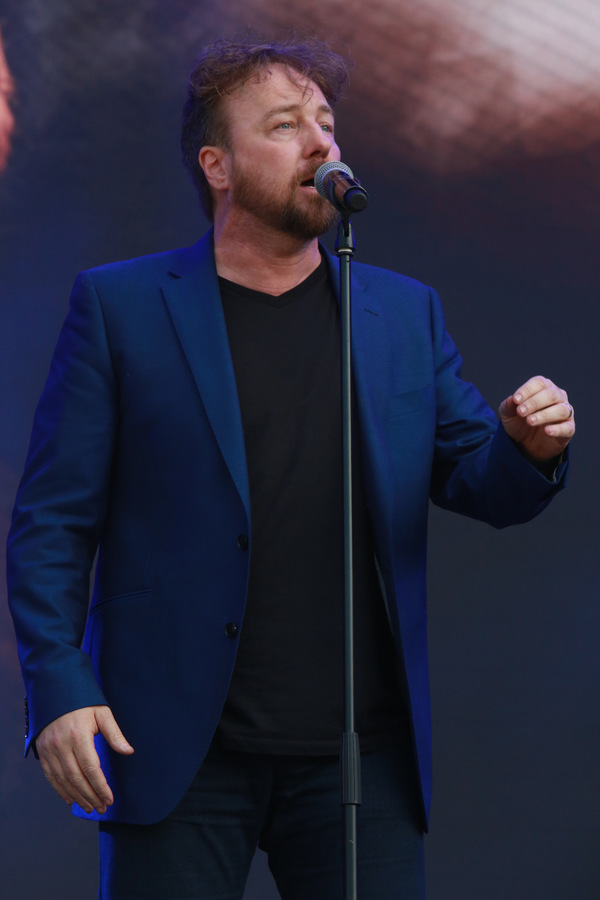 Photo Flash: COME FROM AWAY, TINA, JAMIE, and More Perform at West End Live Image