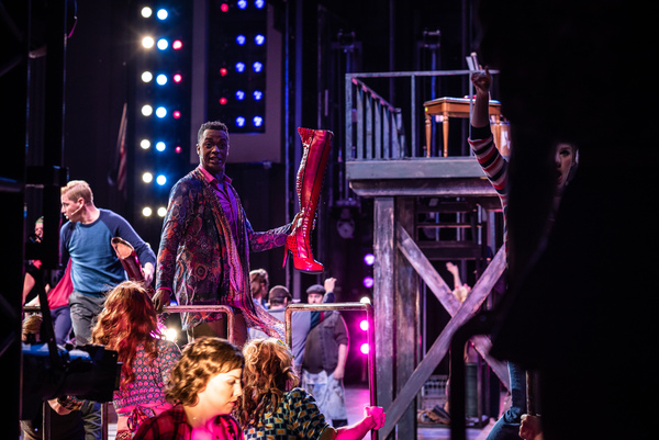 BWW Exclusive: Go Behind The Scenes of KINKY BOOTS at The Muny - Part One! Image