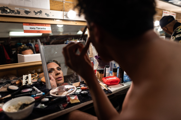 BWW Exclusive: Go Behind The Scenes of KINKY BOOTS at The Muny - Part One! Image