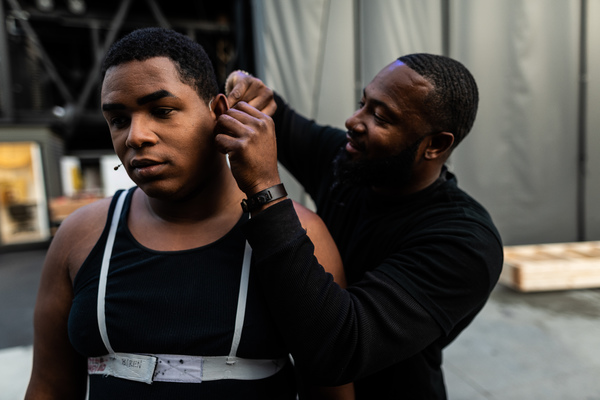 BWW Exclusive: Go Behind The Scenes of KINKY BOOTS at The Muny - Part One! Image
