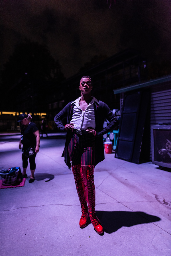 BWW Exclusive: Go Behind The Scenes of KINKY BOOTS at The Muny - Part One! Image