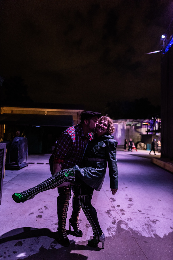 BWW Exclusive: Go Behind The Scenes of KINKY BOOTS at The Muny - Part Two! 