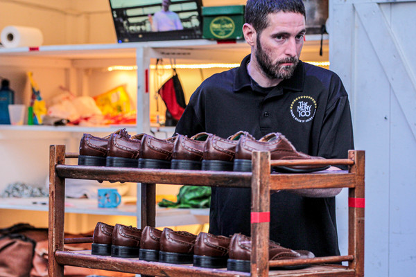 BWW Exclusive: Go Behind The Scenes of KINKY BOOTS at The Muny - Part Two! Image