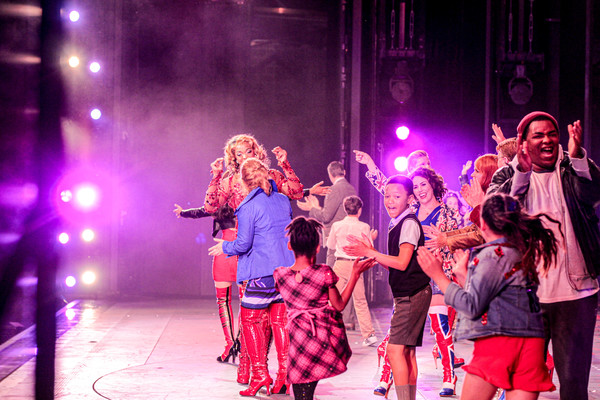 BWW Exclusive: Go Behind The Scenes of KINKY BOOTS at The Muny - Part Two! 