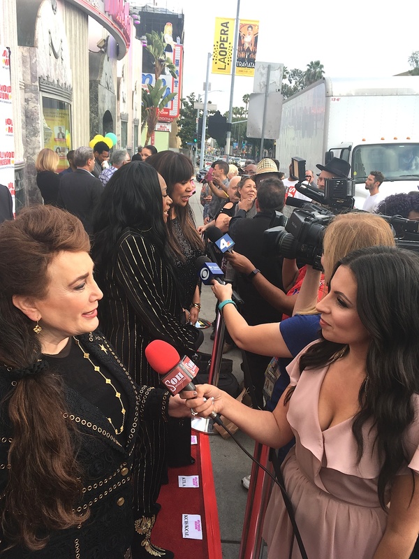 Photo Flash: Crowds Gather For Pointer Sisters Exhibit at The Hollywood Museum Image