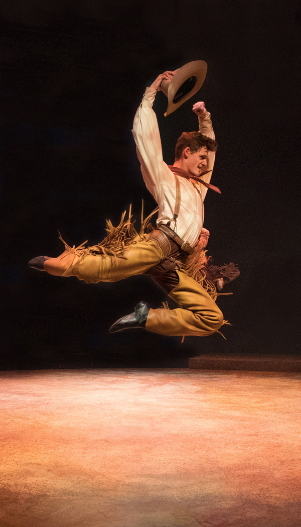 Photo Flash: OKLAHOMA at Broadway Music Circus Image
