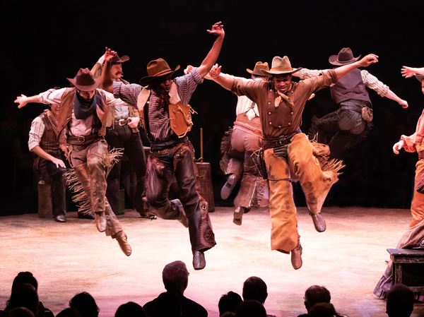 Photo Flash: OKLAHOMA at Broadway Music Circus Image