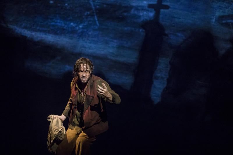 Review: LES MISERABLES Gives a Triumphant Rallying Cry at Bass Performance Hall Image