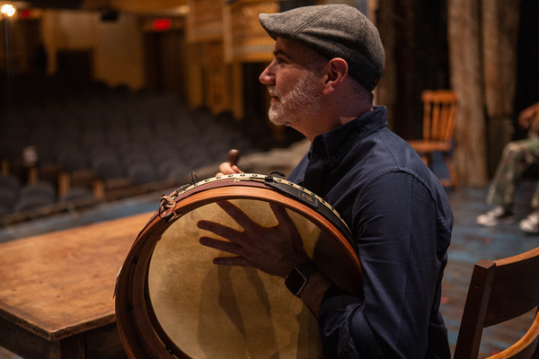 BWW Exclusive: Making the Music of COME FROM AWAY Image