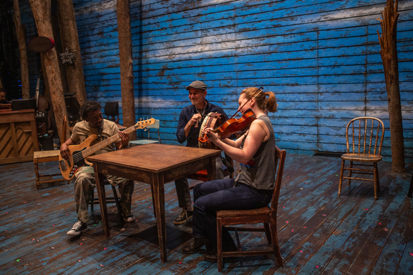 BWW Exclusive: Making the Music of COME FROM AWAY Image