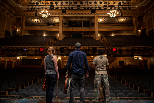 BWW Exclusive: Making the Music of COME FROM AWAY Image
